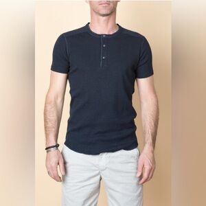 Wings + Horns Slub Short Sleeve Cotton Henley in Navy - Size L